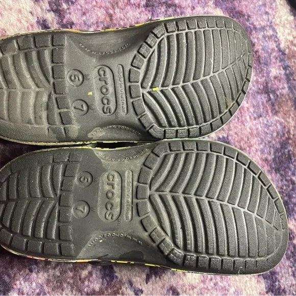 Mickey mouse crocs - Picture 4 of 4